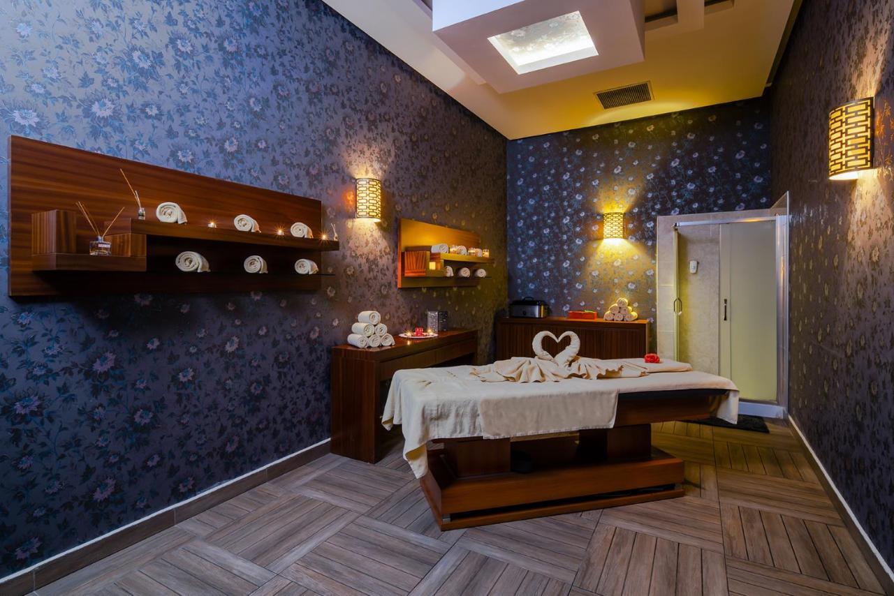 Downtown Ankara Hotel Eksteriør billede A spa treatment room