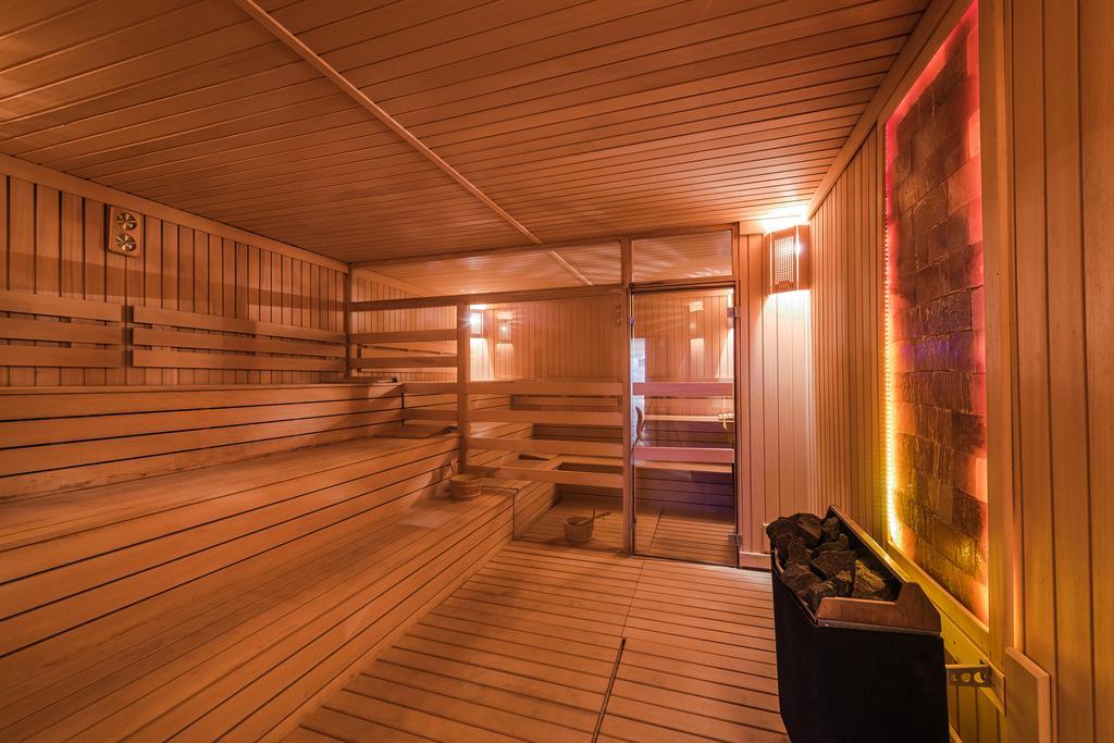Downtown Ankara Hotel Eksteriør billede A Finnish sauna