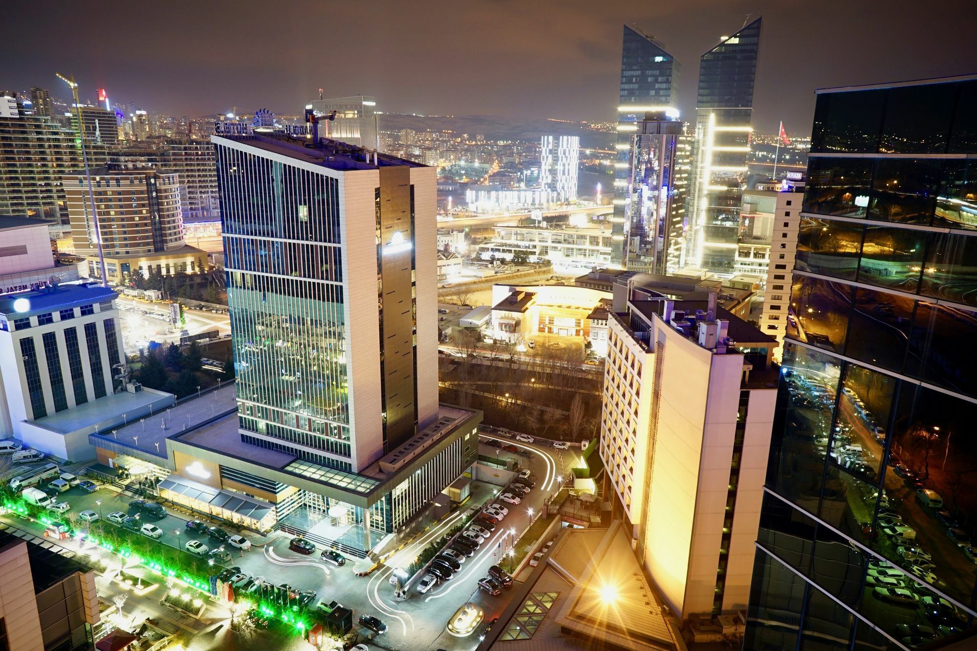 Downtown Ankara Hotel Eksteriør billede The business district of the city